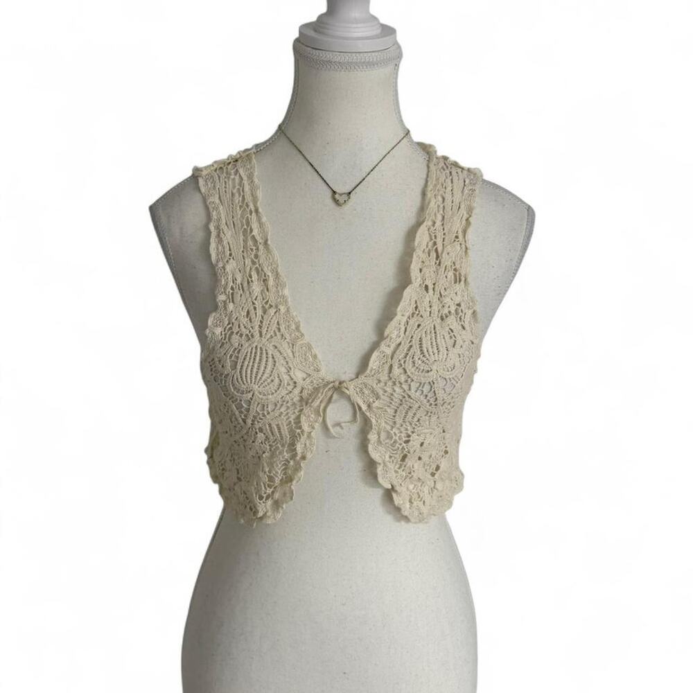Y2K Boho Cottage Core Cream Crotchet Vest Front Tie Top Size Small 100% Cotton
